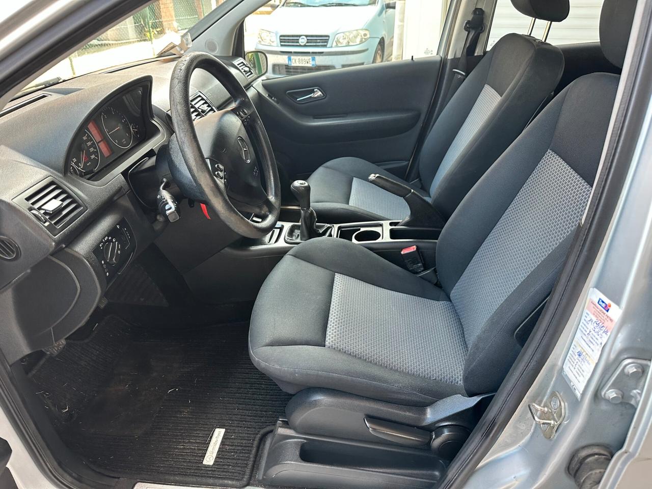 Mercedes-benz A 160 CDI NEOPATENTATI (12 RATE)