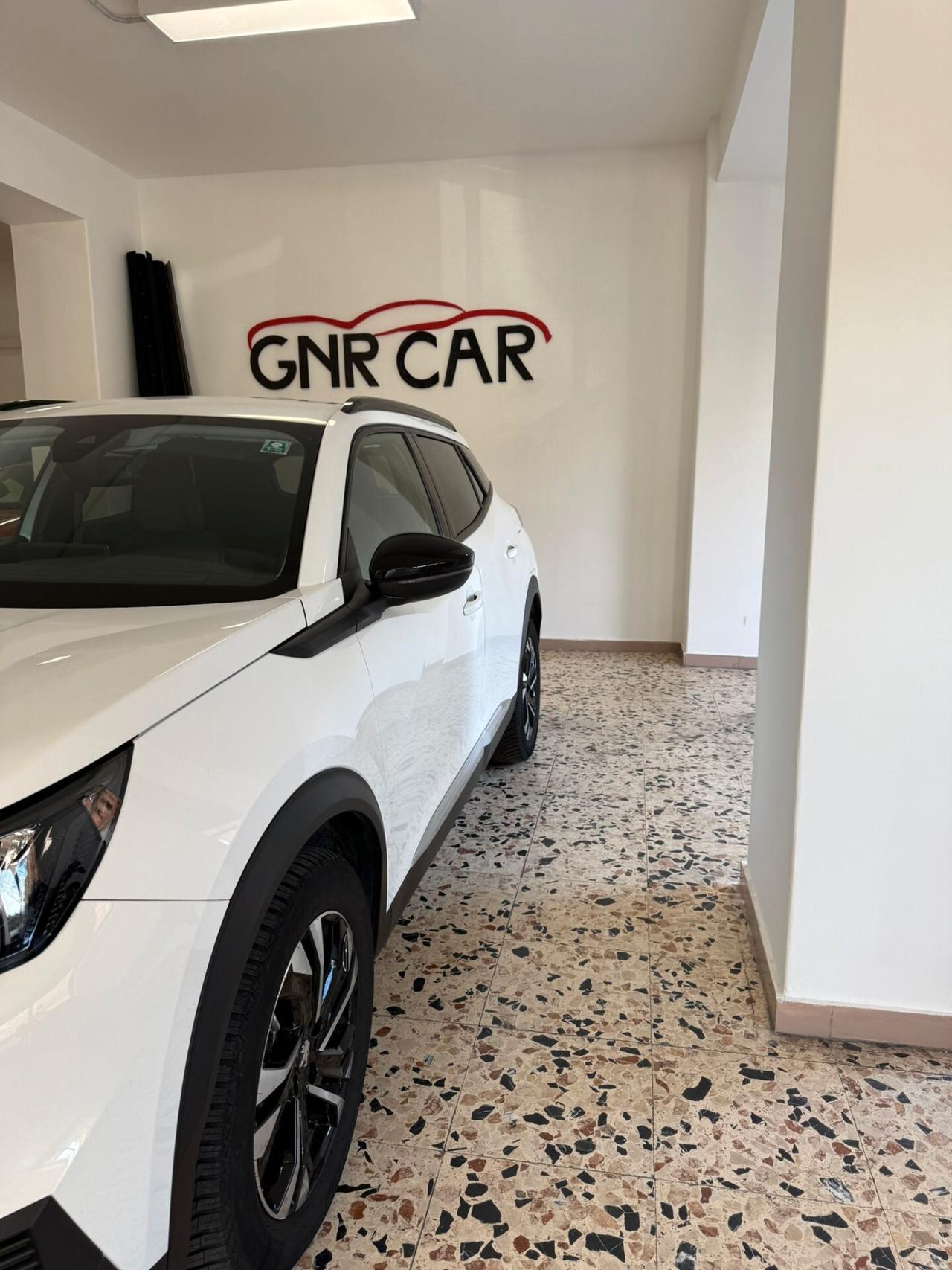 Peugeot 2008 BlueHDi 130 S&S EAT8 Allure