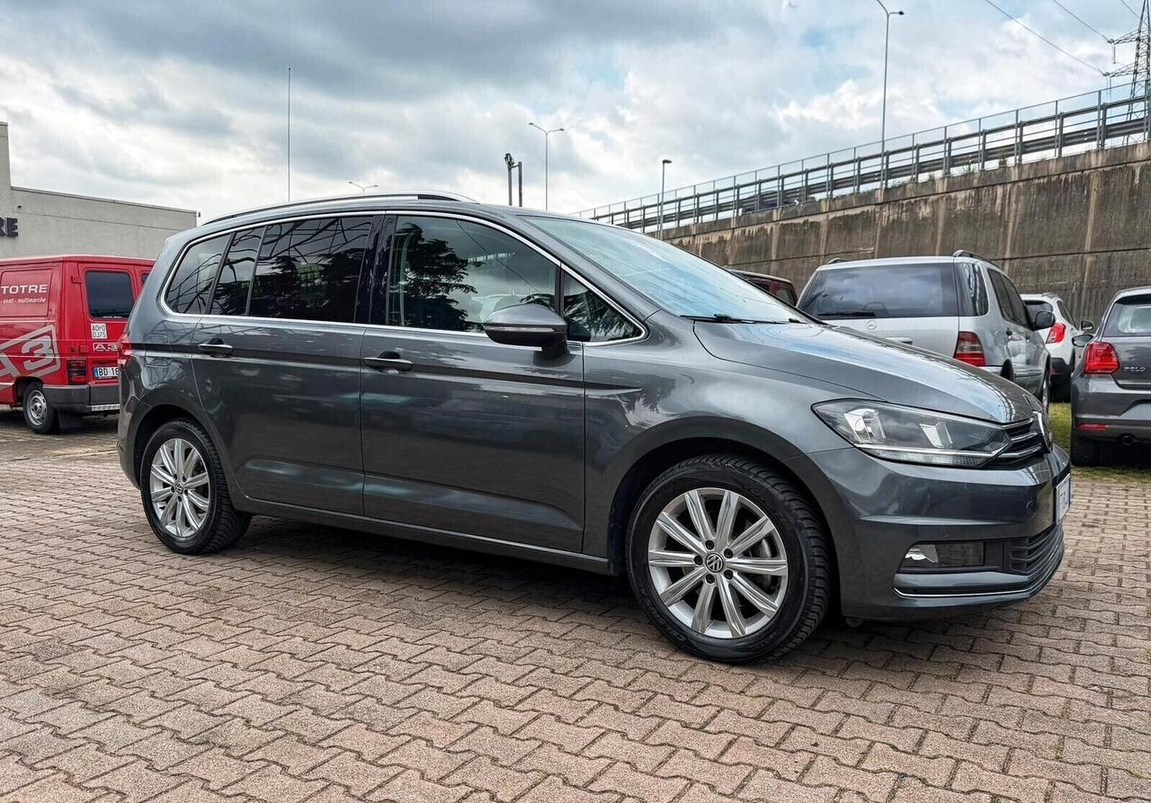 Volkswagen Touran 1.6 TDI 115 CV DSG BlueMotion AUTOMATICA NAVIGA SENSORI PDC CRUISE