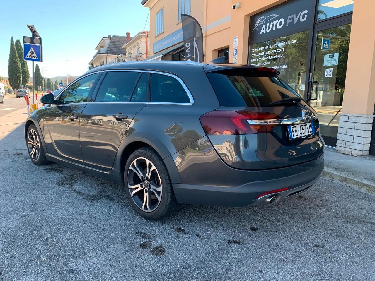 Opel Insignia 4x4 2.0 CDTI 170CV Sports Tourer Full