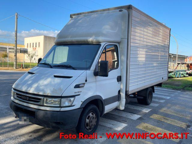 IVECO Daily 35C17 3.0Hpt TDI PLM-RG Cabinato