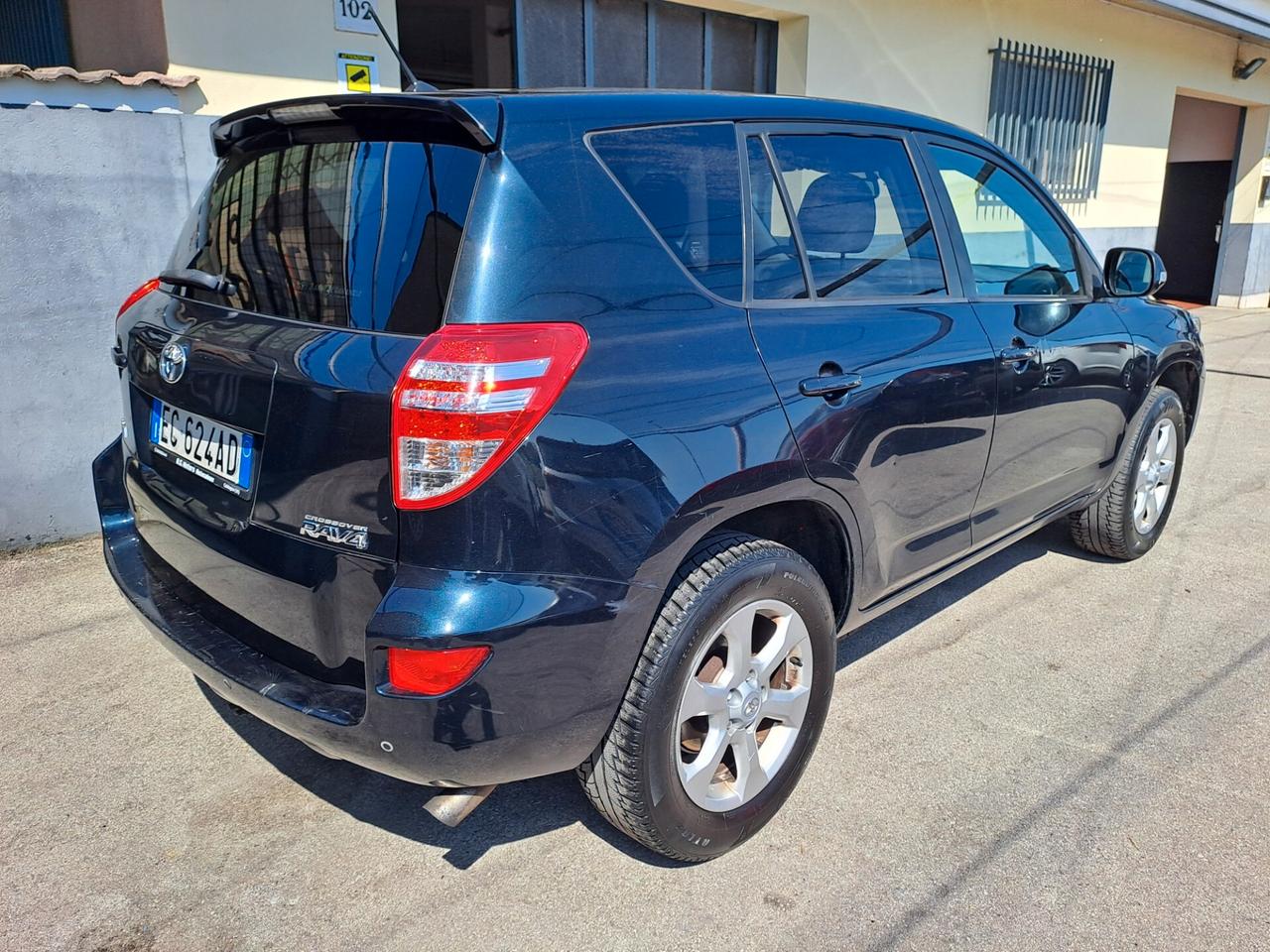 Toyota RAV 4 RAV4 Crossover 2.2 D-Cat A/T 150 CV Executive