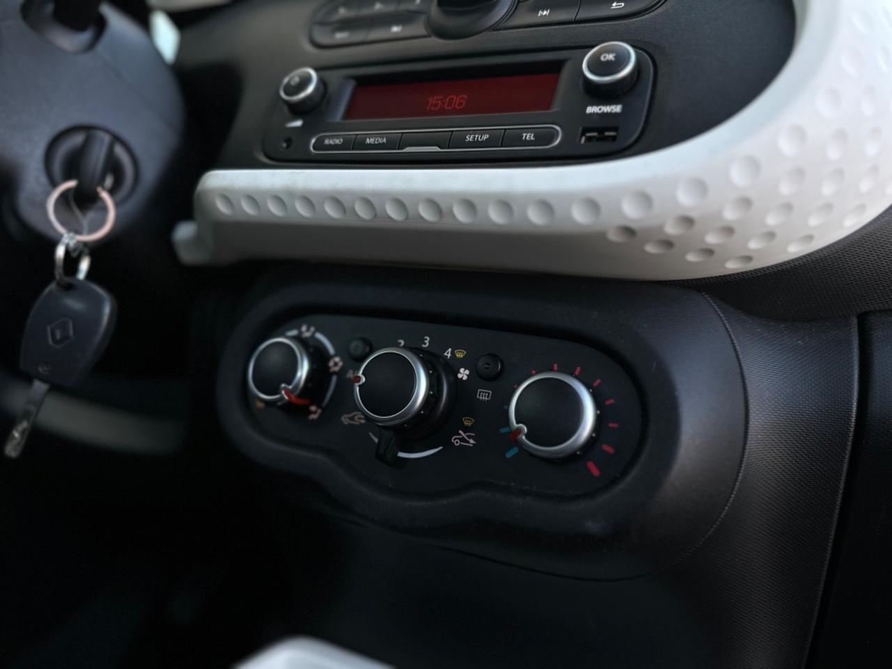 RENAULT TWINGO 1.0 SCe | 12 MESI GARANZIA