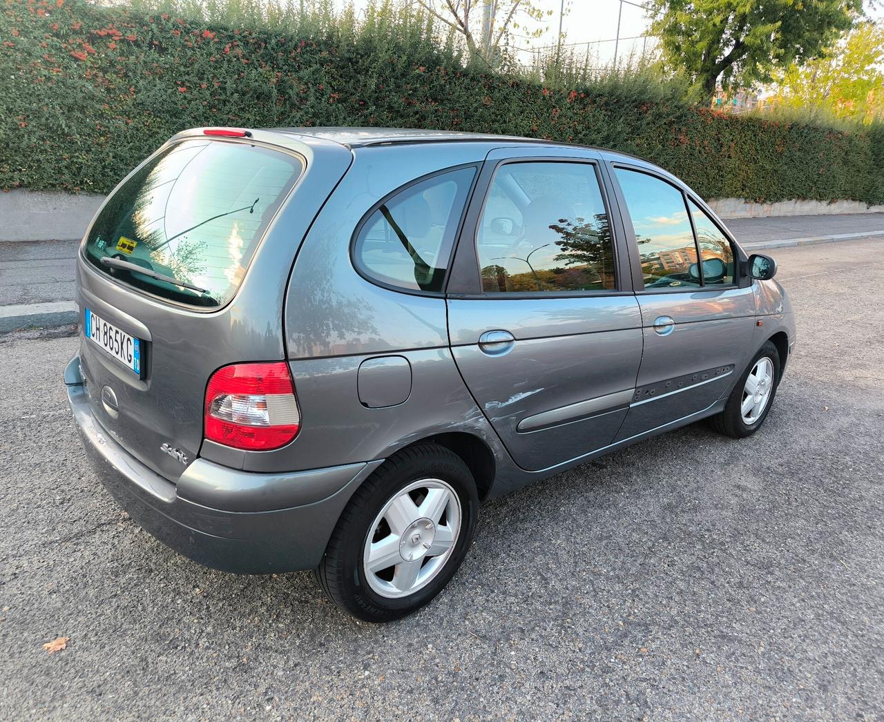 Renault Scenic Megane Evol. 1.6 16V Cat Sport Way