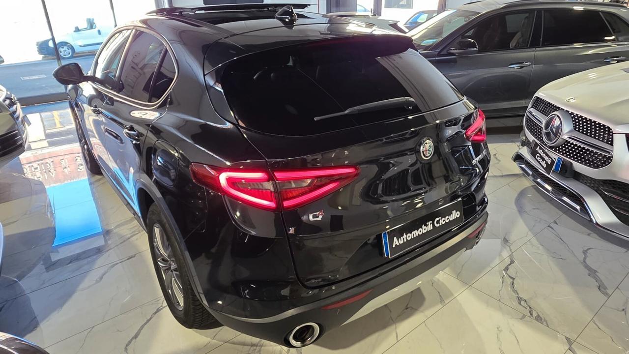 Alfa Romeo Stelvio 2.2 Turbodiesel 210 CV AT8 Q4 Executive