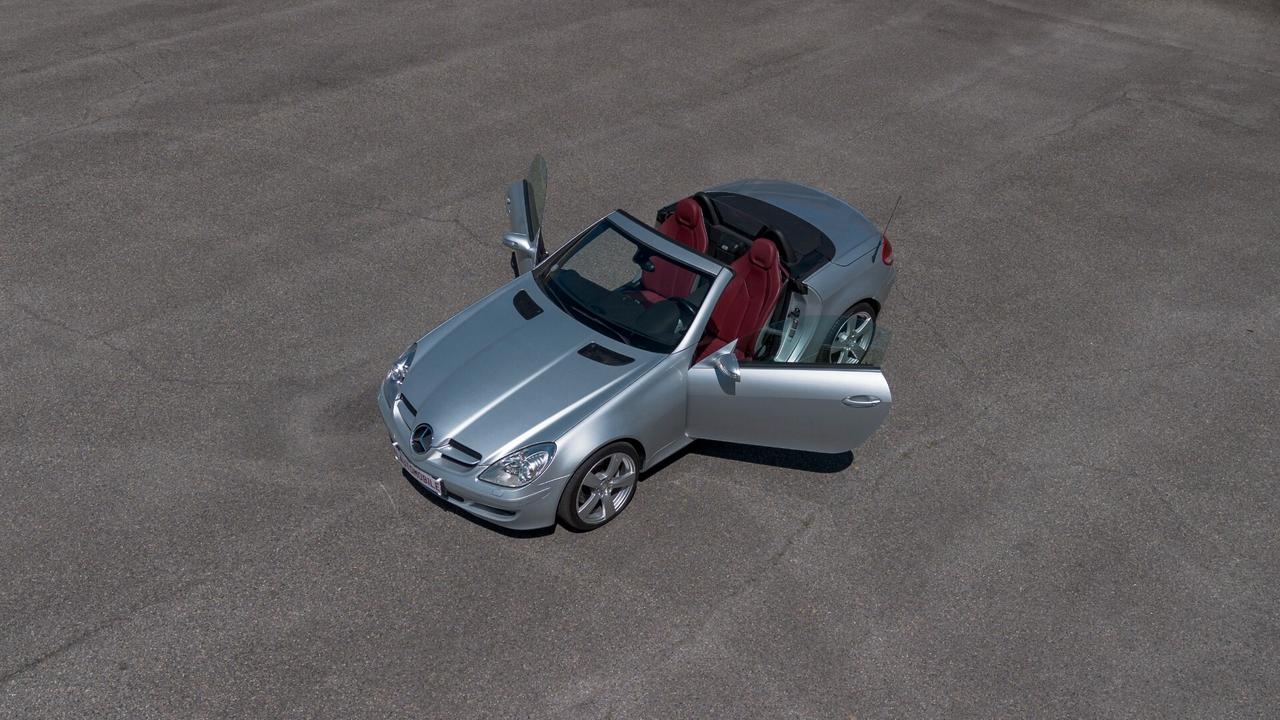 Mercedes-benz SLK 7G-Tronic V6* Pelle rossa* Airscarf* Xenon* CRS a Libretto