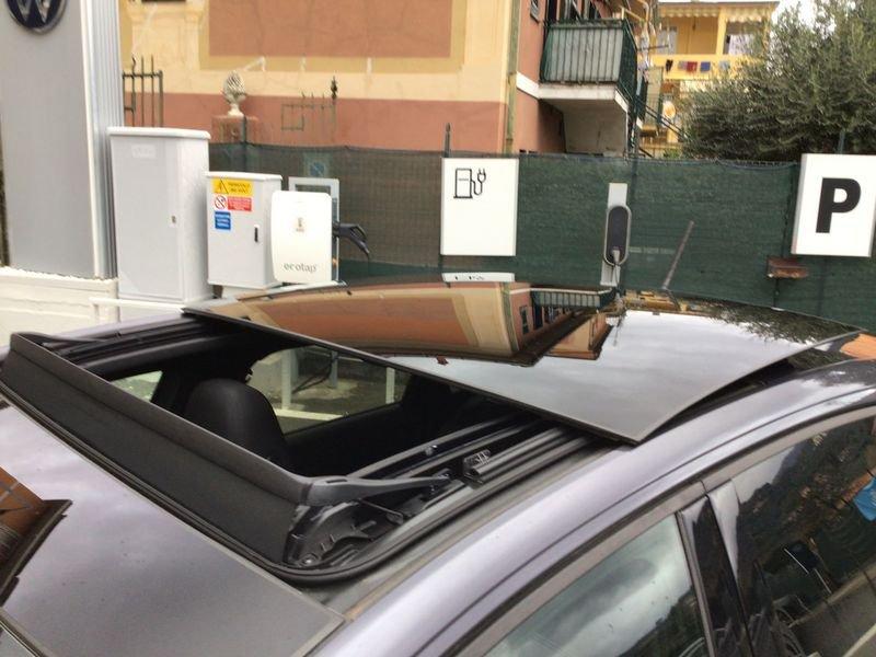 Volkswagen Taigo Taigo 1.0 TSI 110 CV R-Line