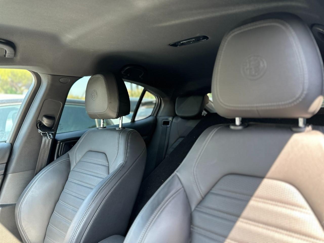 ALFA ROMEO Stelvio 2023 - Stelvio 2.2 t Veloce Q4 210cv auto