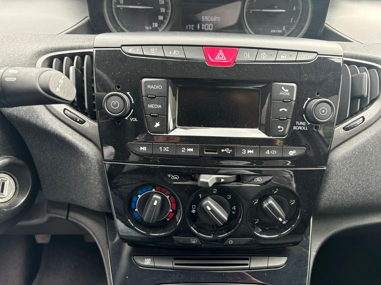 Lancia Ypsilon 1.0 PREZZO PROMO