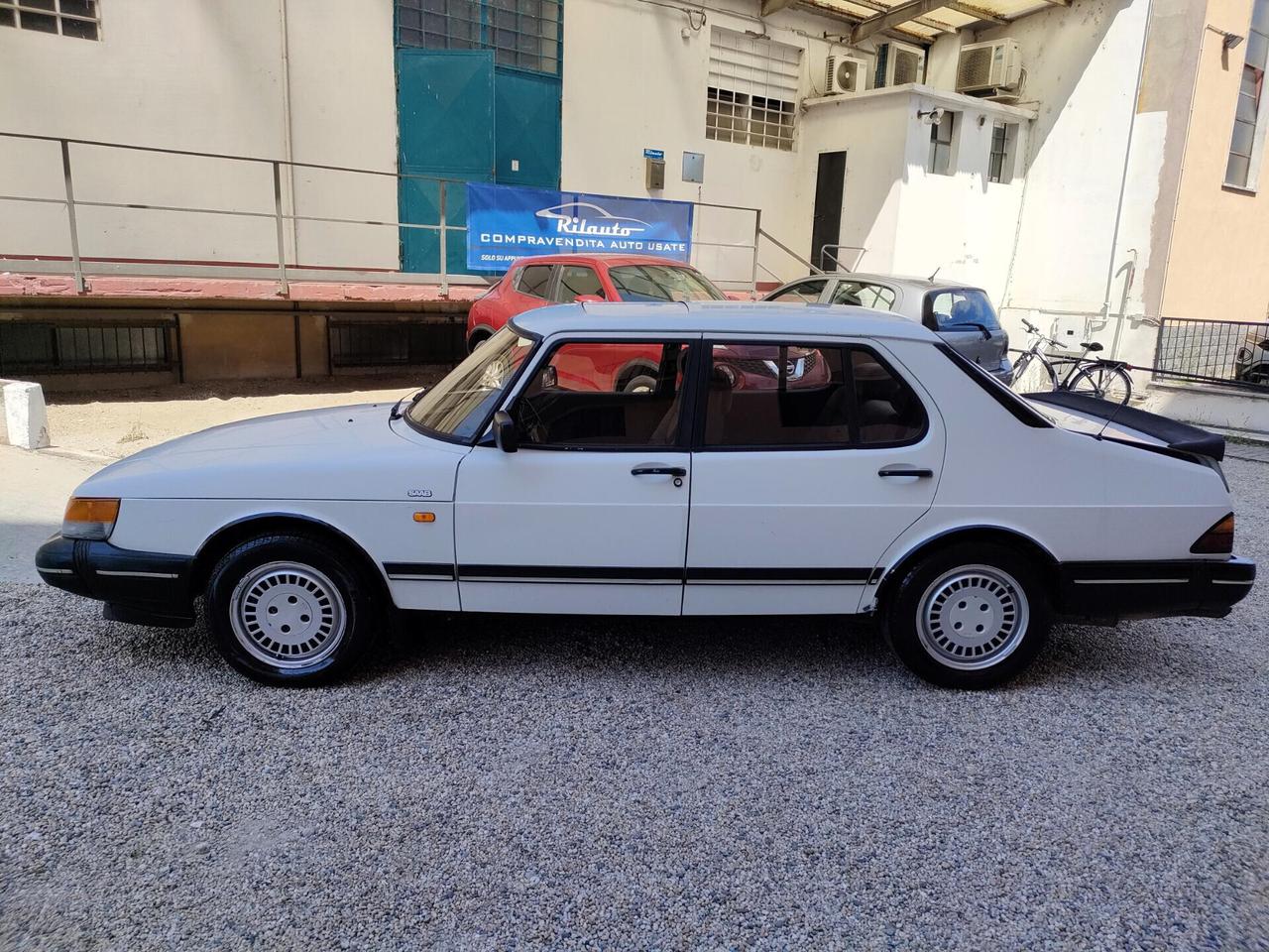 Saab 900 i 87kw 5p Automatica