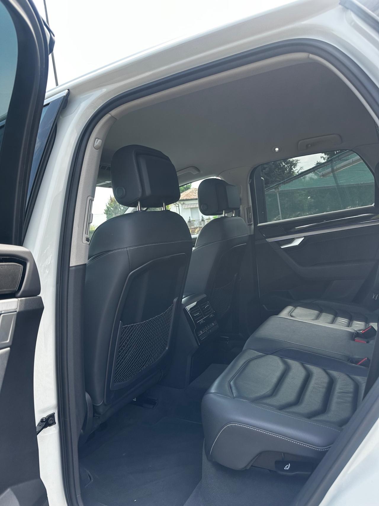 Volkswagen Touareg 3.0 V6 TDI SCR Advanced RLine