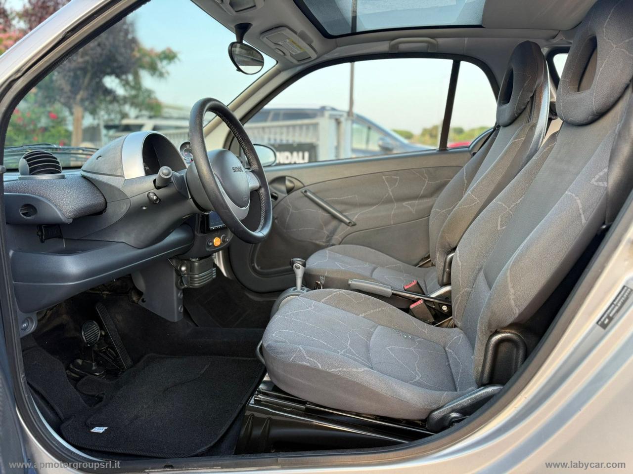 SMART fortwo 700CC coupé grandstyle
