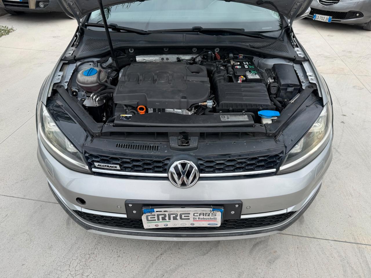 VOLKSWAGEN GOLF VAR. DSG 4MOT 2015 2.0 DIESEL/GPL 184 CV