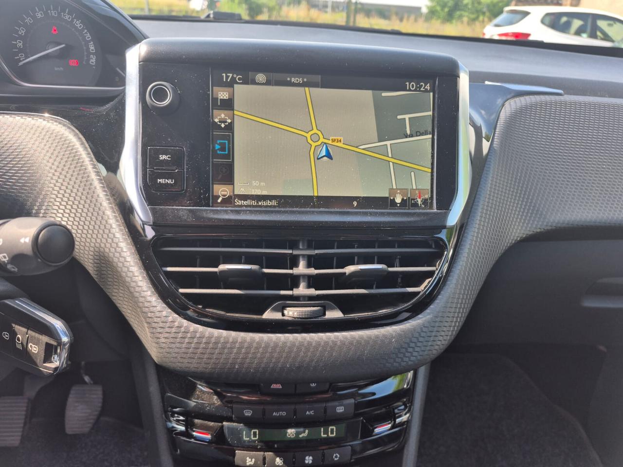 Peugeot 2008 120cv Outdor Adatta Neopatentati