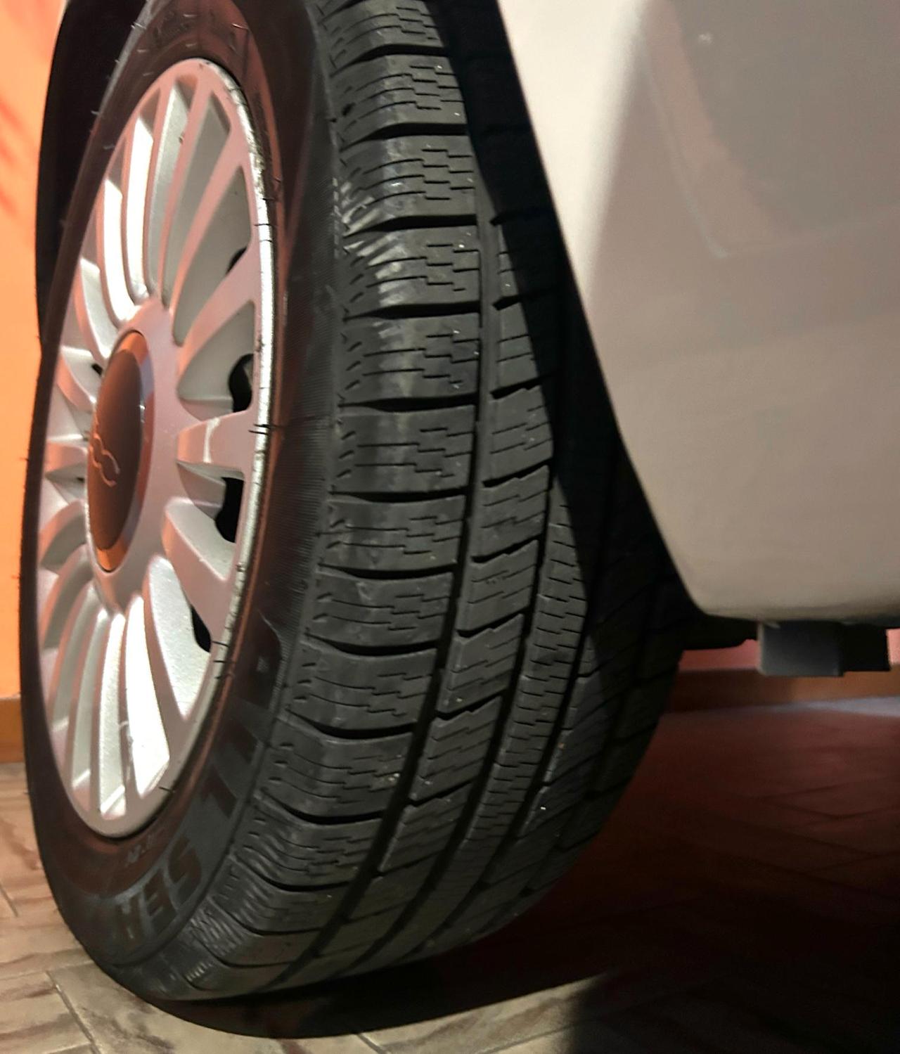 Fiat 500 1.2 Lounge 69cv