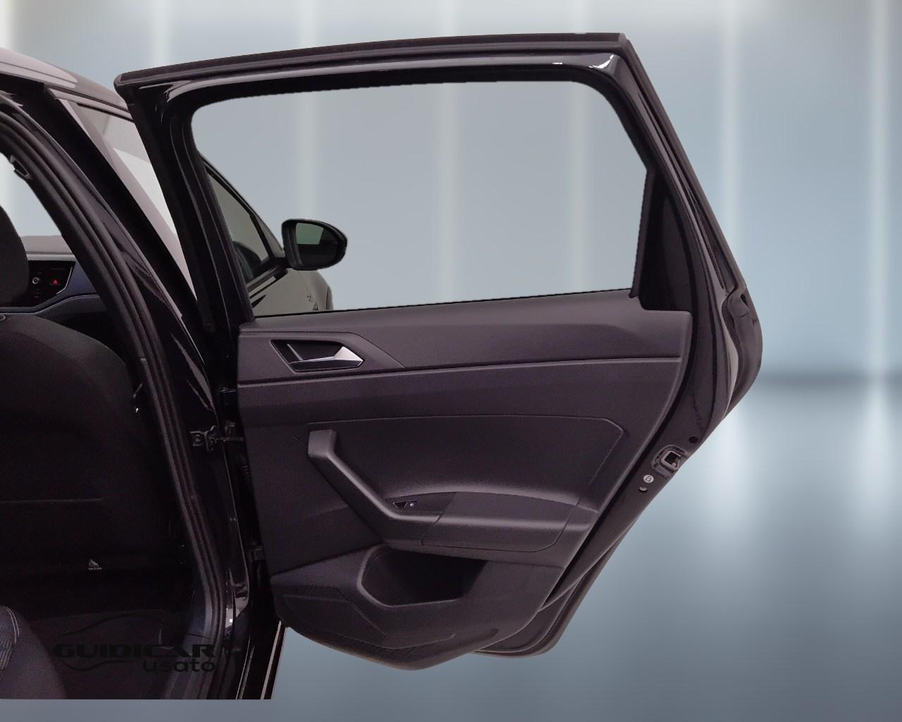 VOLKSWAGEN Taigo - Taigo 1.0 tsi R-Line 115cv