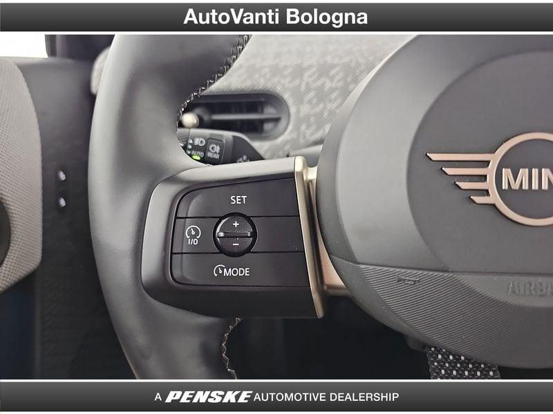 MINI Cooper Mini Cooper 3p 1.5 C Favoured auto