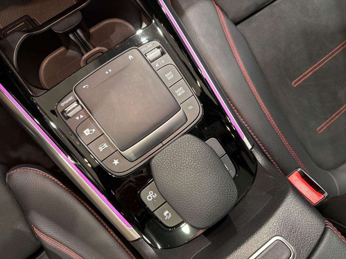 Mercedes-Benz GLA AMG 35 4matic auto