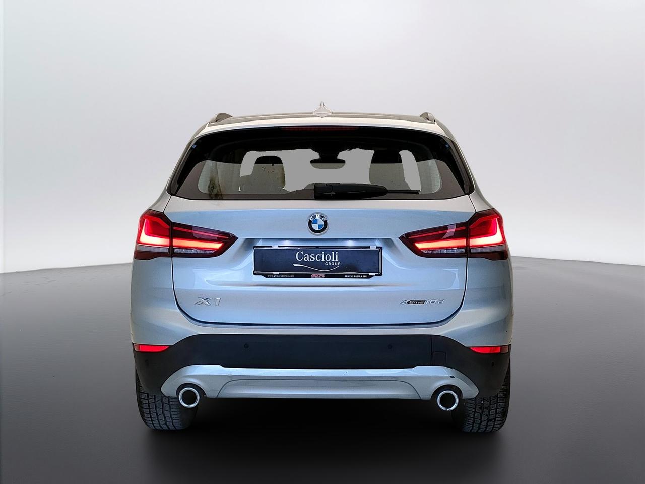 BMW X1 F48 2019 - X1 xdrive18d Advantage auto