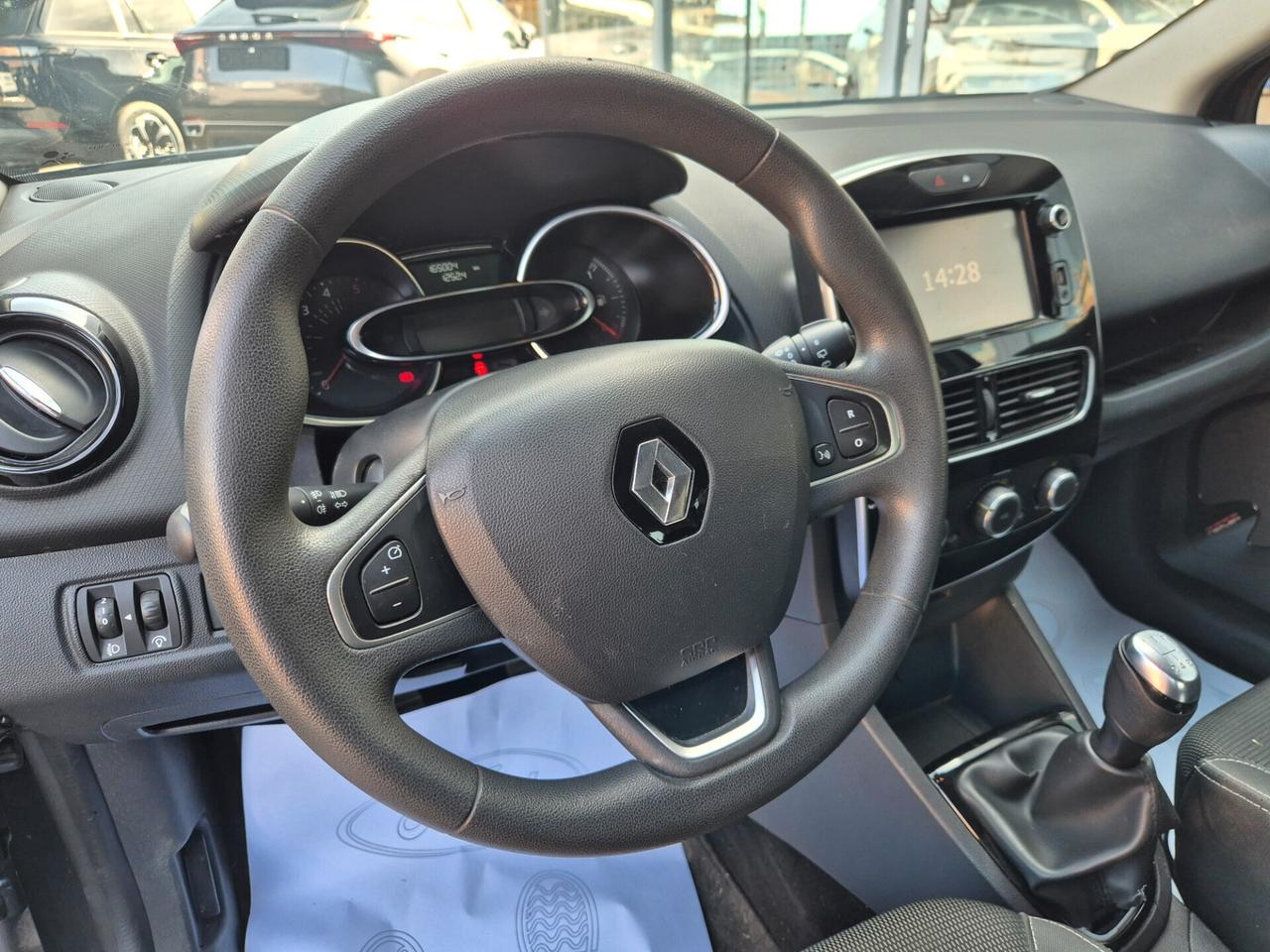 Renault Clio dCi 8V 75 CV 5 porte Duel2