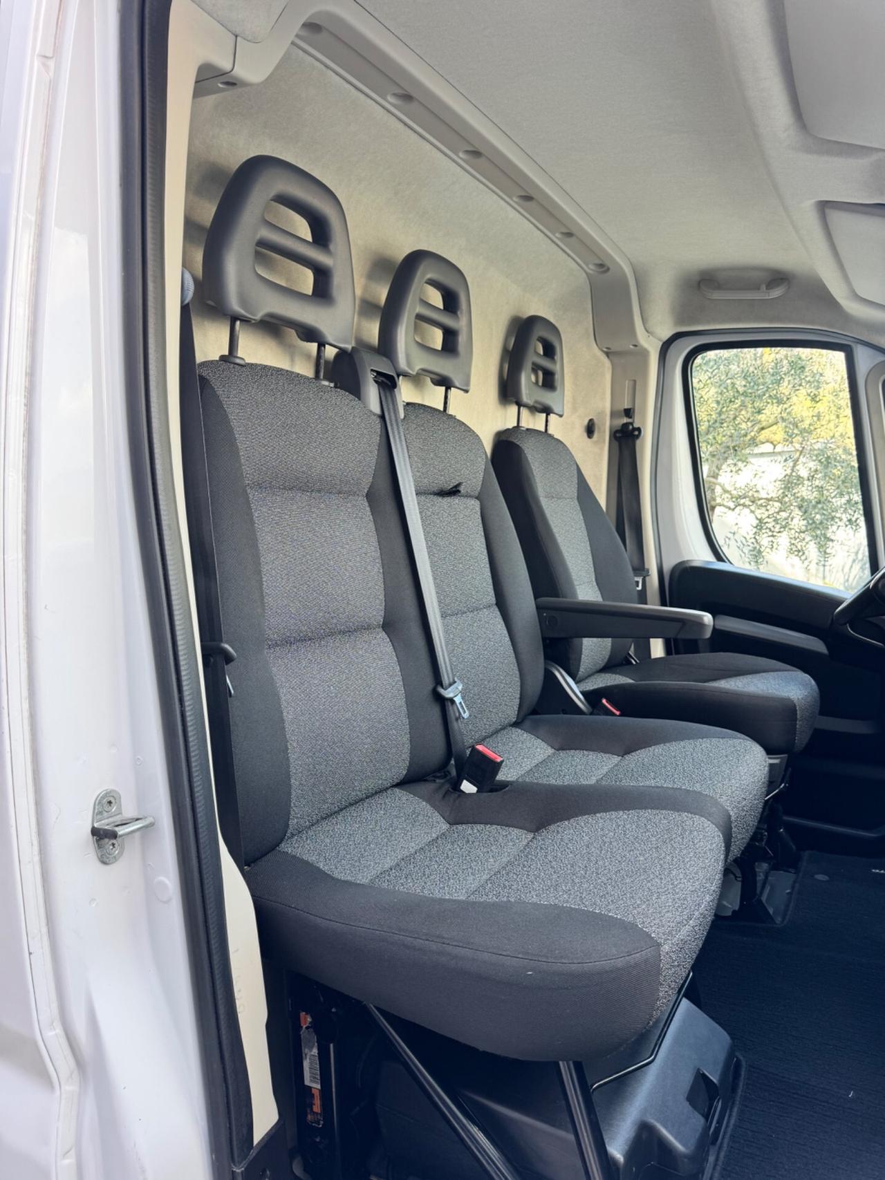 Ducato 30 2.3 MJT 120 CV CON PORTASCALE E SCAFFALATURA