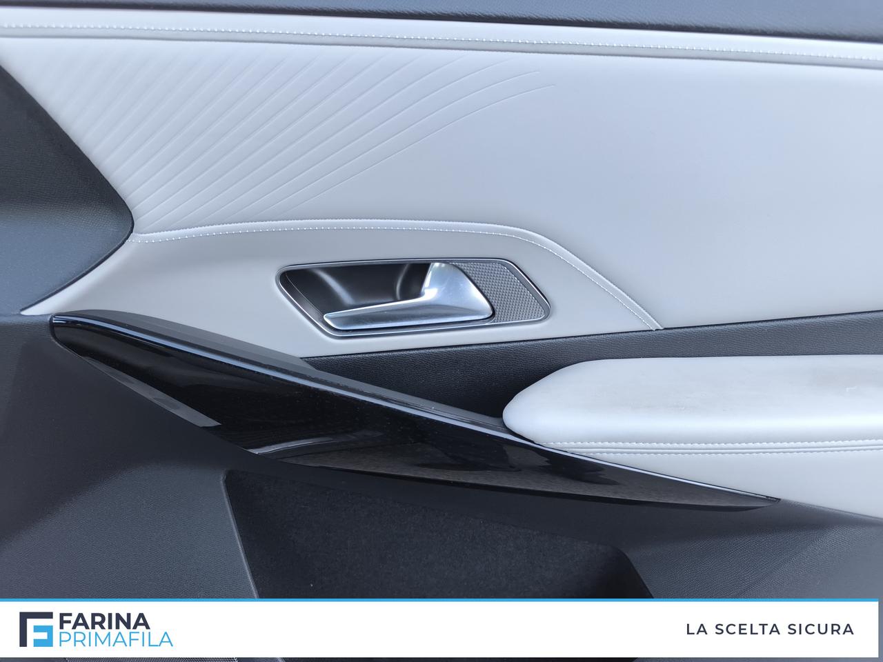 DS DS7 - DS7 1.6 e-tense phev Opera 4x4 300cv auto