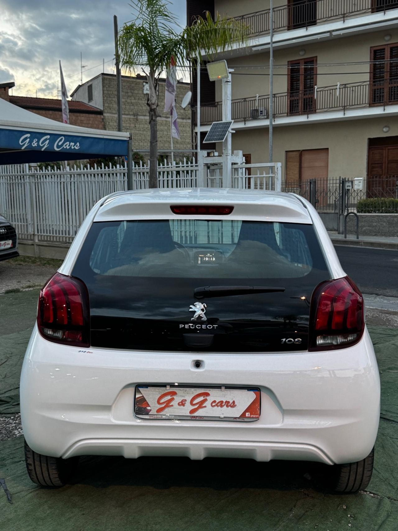 Peugeot 108 VTi 72 S&S 5 porte Allure