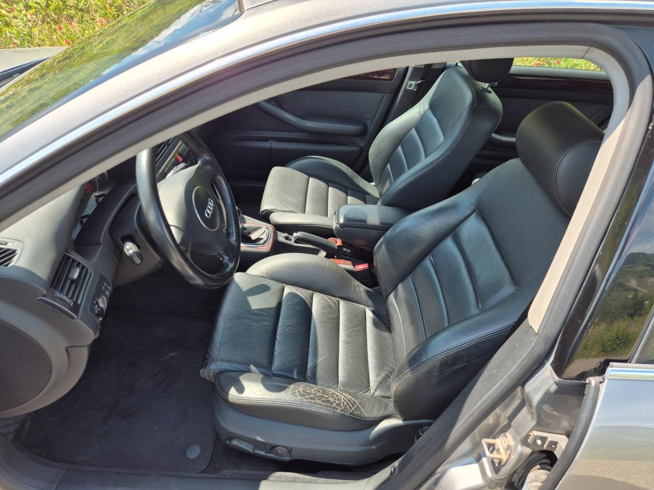 Audi A6 2.7 V6 turbo cat Avant quattro