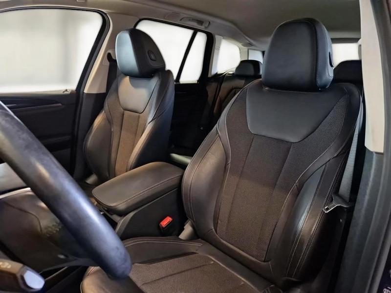 BMW X3 xDrive 30e Business Advantage Autom.
