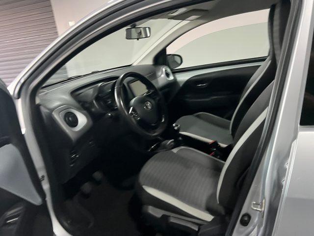 TOYOTA Aygo Connect 1.0 VVT-i 72 CV 5 porte