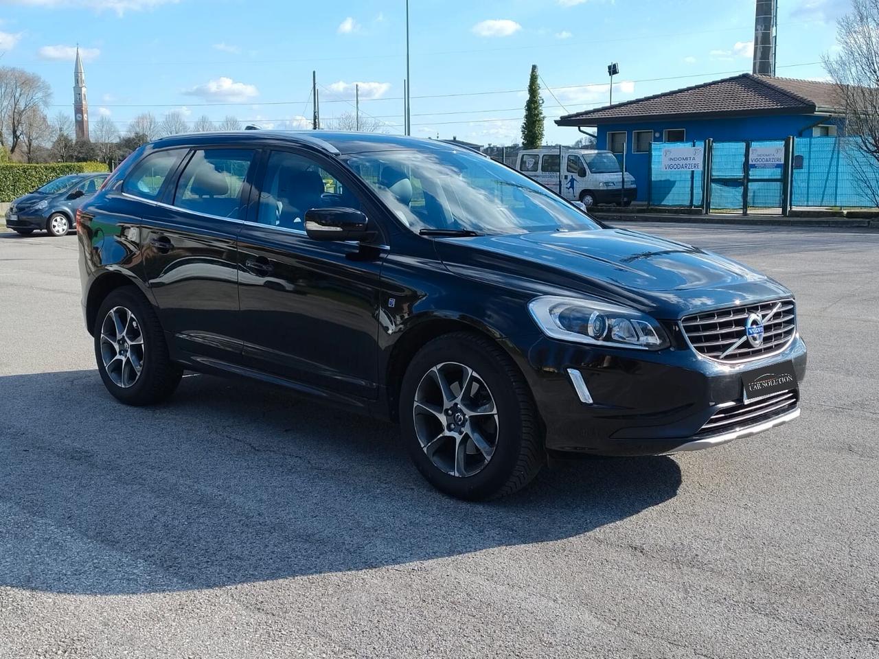 Volvo XC60 D4 AWD Ocean Race TAGLIANDI UFF