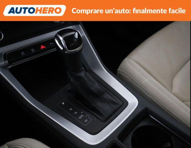 AUDI Q3 35 TDI quattro Business Advanced