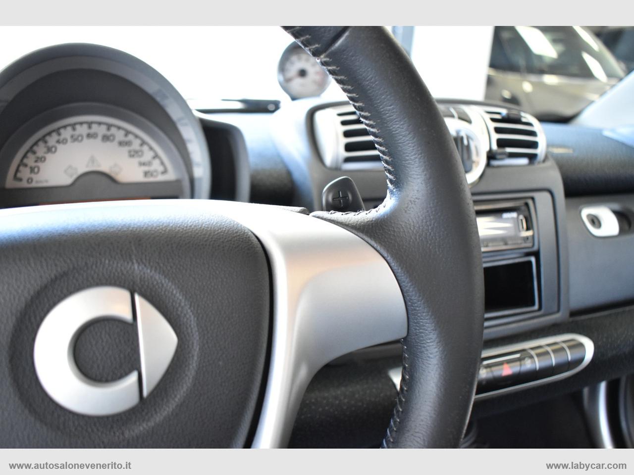 SMART fortwo 1000 52 kW MHD coupé passion