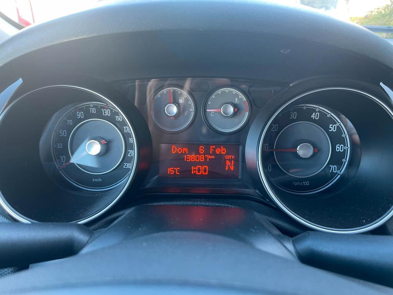Fiat Punto 1.4 S&S 8V Dualogic 5 porte Street
