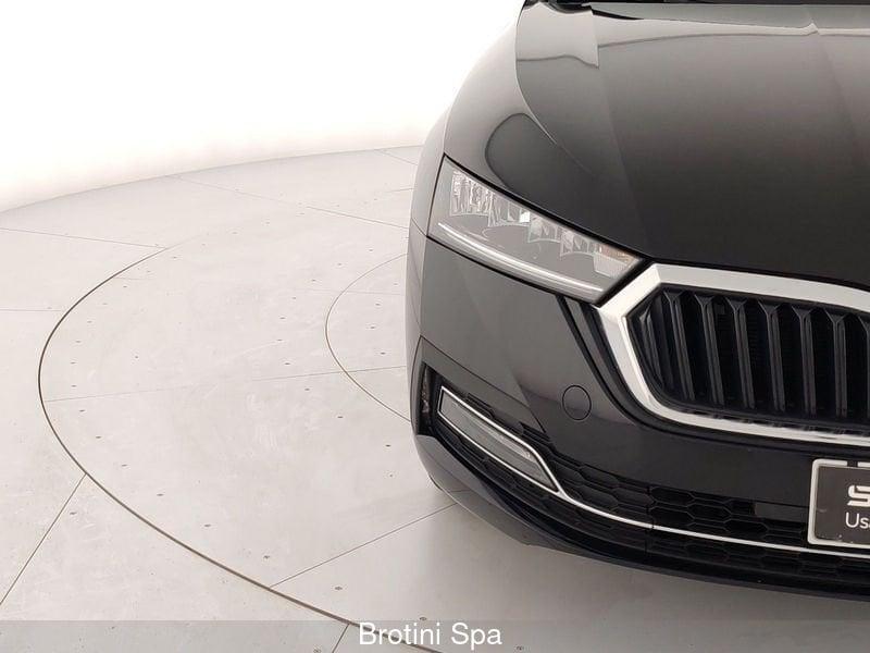 Skoda Octavia 2.0 TDI EVO SCR DSG Wagon Ambition