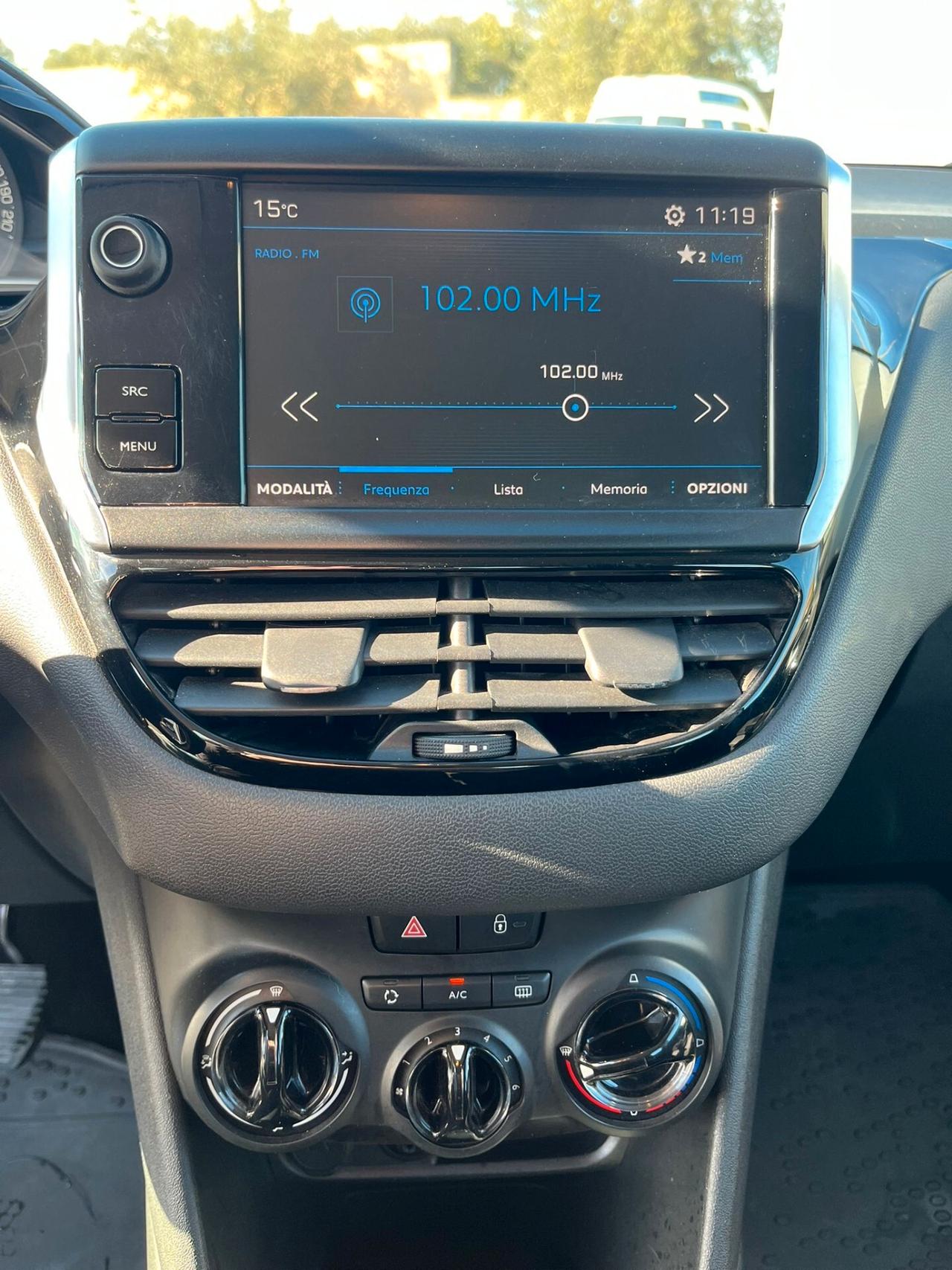 Peugeot 208 BlueHDi 75 5 porte Allure