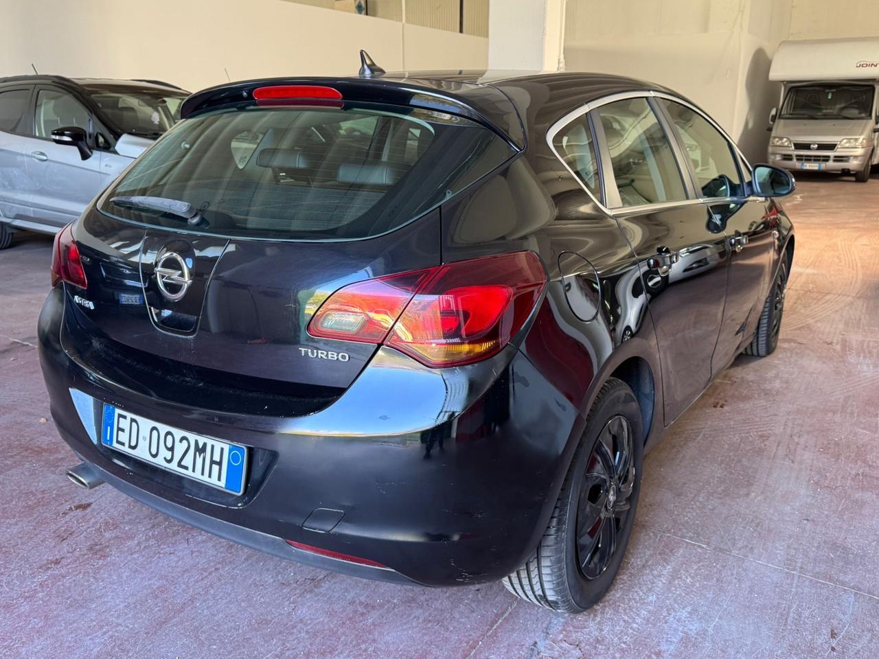 Opel Astra 1.4 Turbo 140CV 5 porte Cosmo SI NEOPATENTATI