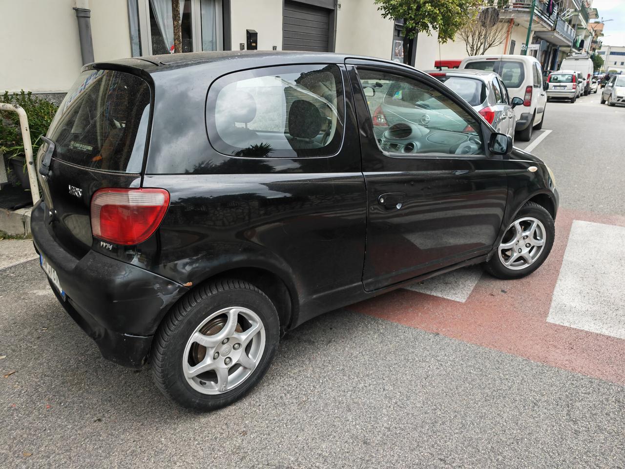 TOYOTA YARIS 1.0 BENZINA CV68 KW50 SOL