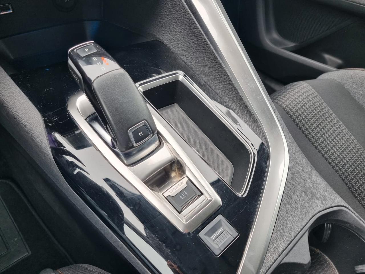 Peugeot 5008 BlueHDi 130 S&S EAT8 Business PROMO!