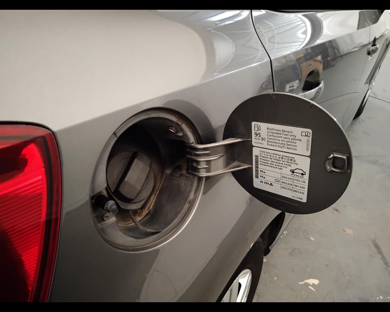 VOLKSWAGEN Polo V 2014 - Polo 5p 1.0 mpi Trendline 60cv