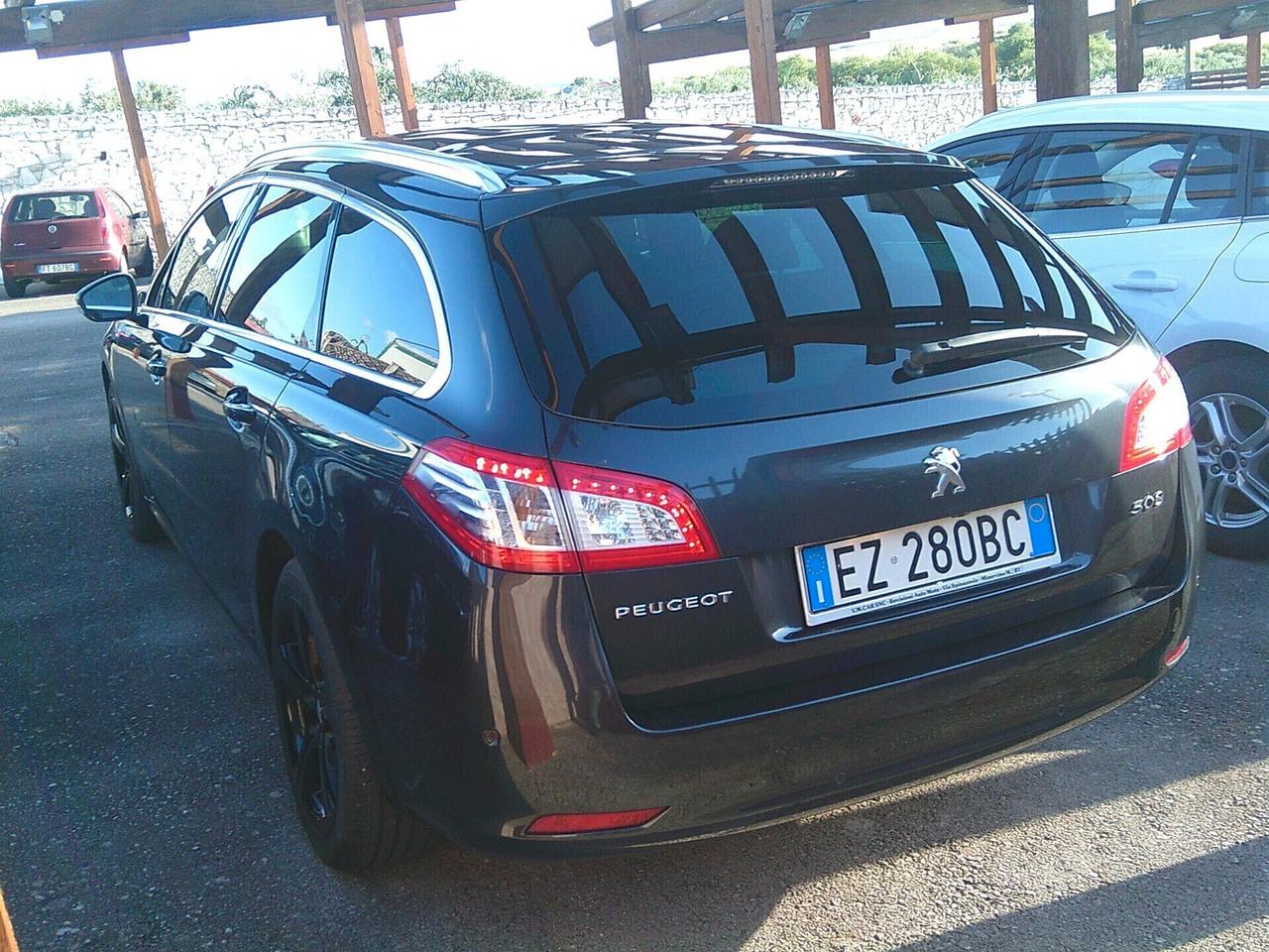 Peugeot 508 BlueHDi 180 EAT6 S&S SW Allure