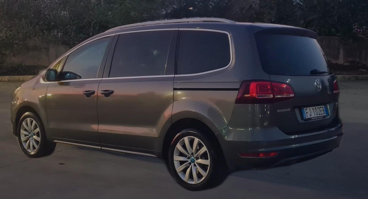 Volkswagen Sharan 2.0 #UNICOPROPRIETARIO #TDI 184 CV SCR DSG 4MOT. Executive BlueMot. Tech.