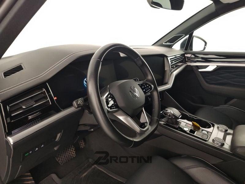 Volkswagen Touareg 3.0 V6 TDI SCR 210kW R-Line