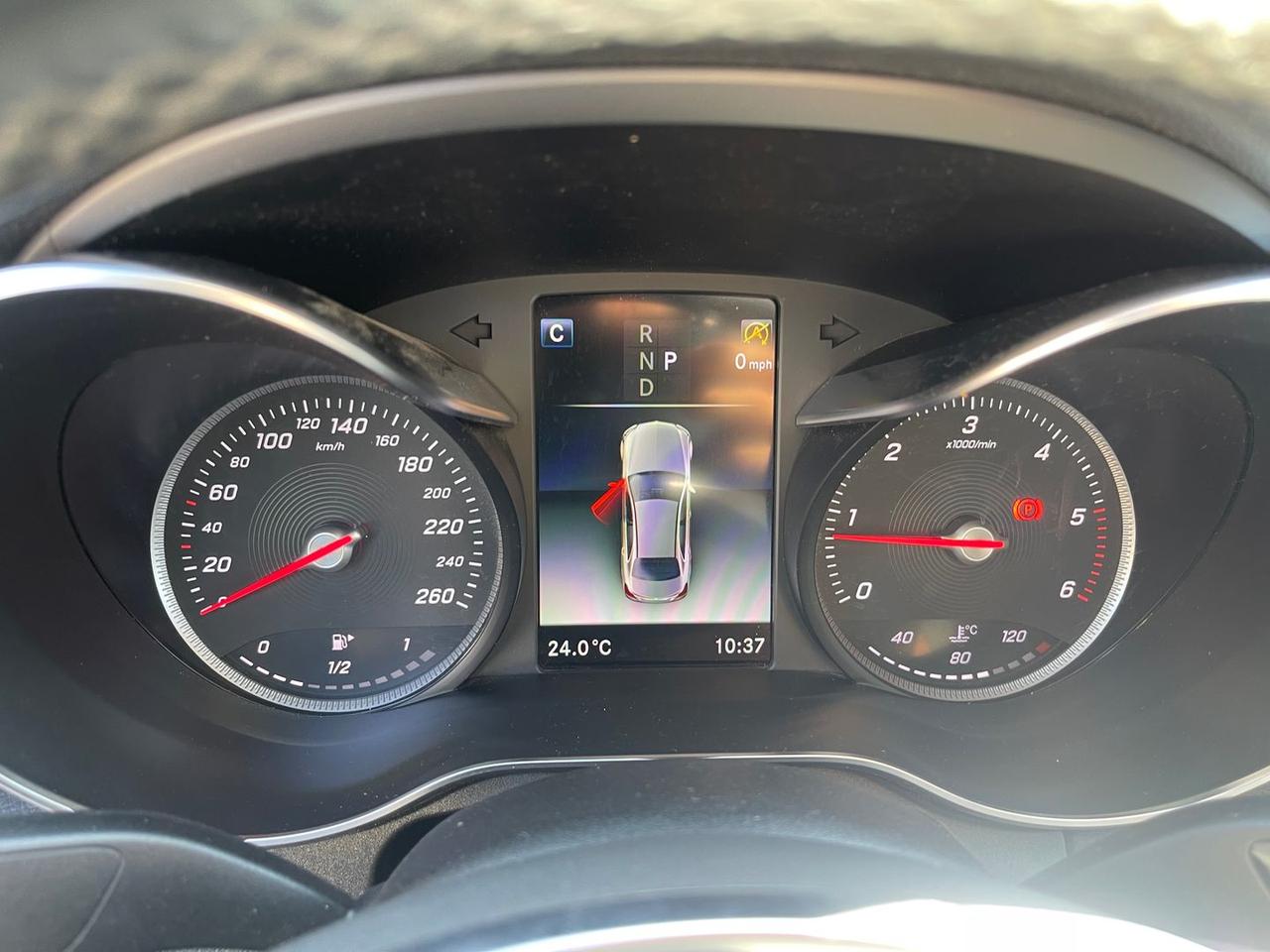 Mercedes-Benz C 220 D Premium #12031
