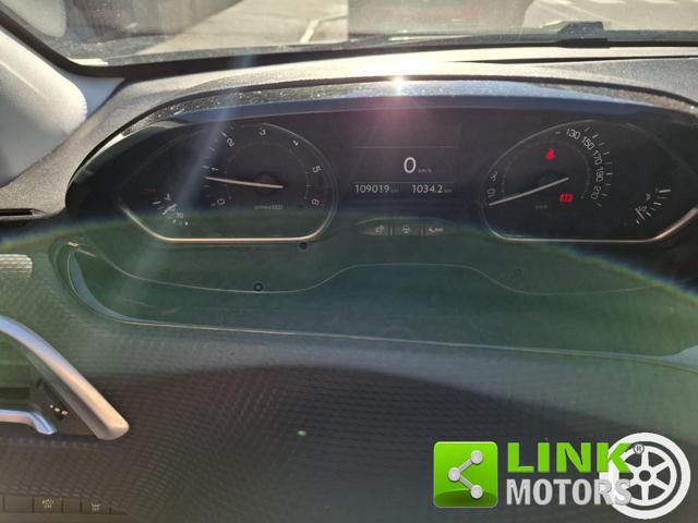 PEUGEOT 2008 1.6 E-HDI ALLURE