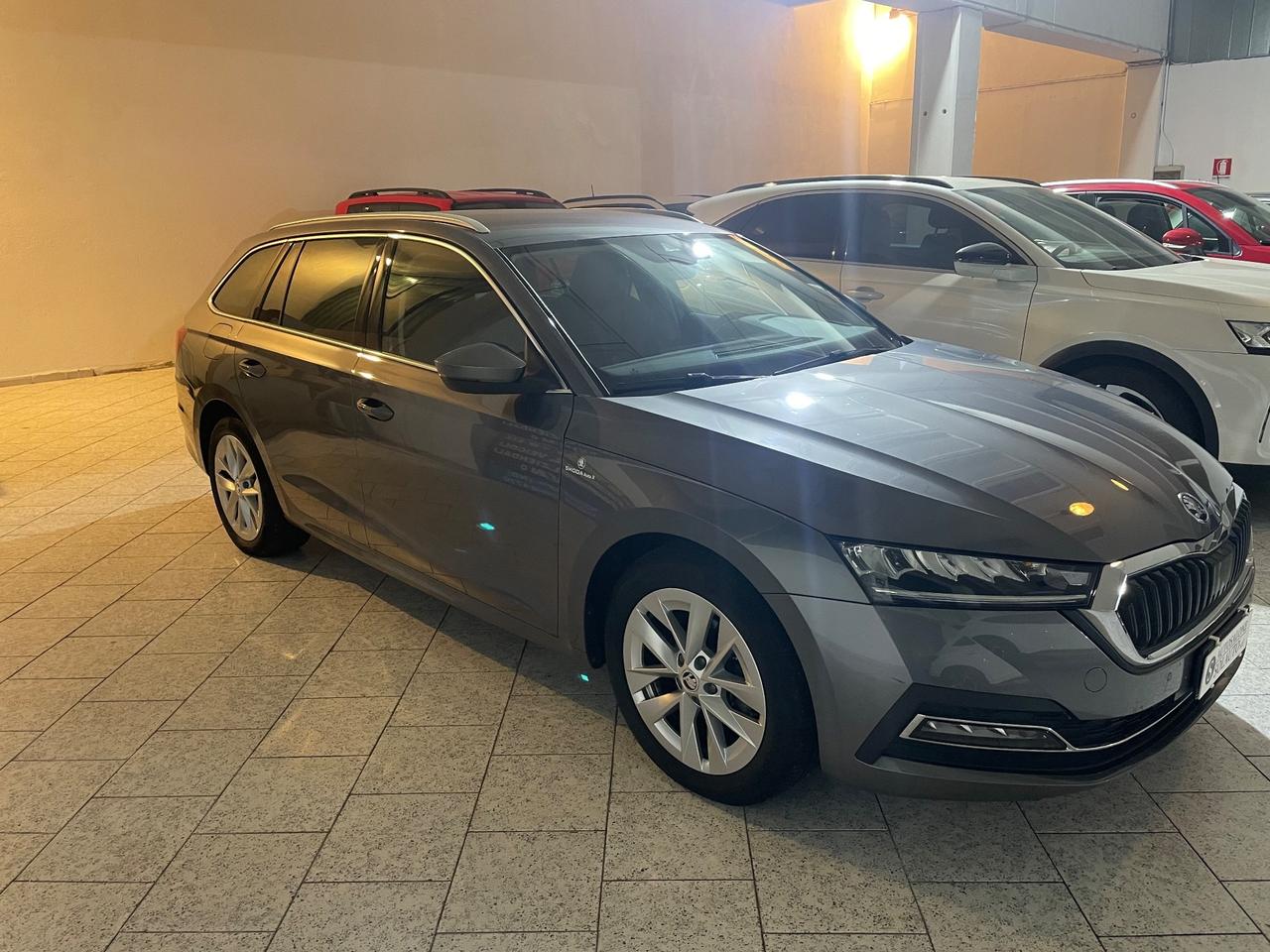 Skoda Octavia 2.0 TDI EVO 150 CV DSG Wagon Style