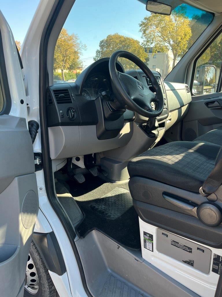 MB 414 CDI SPRINTER CASSONE 4,5 MT NUOVO