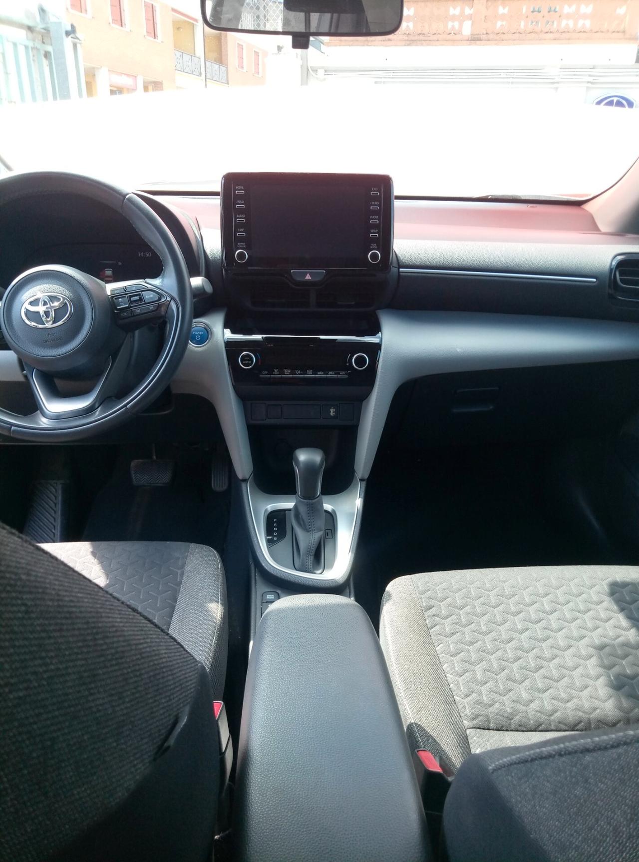 Toyota Yaris Cross 1.5 Hybrid 5p. E-CVT Business