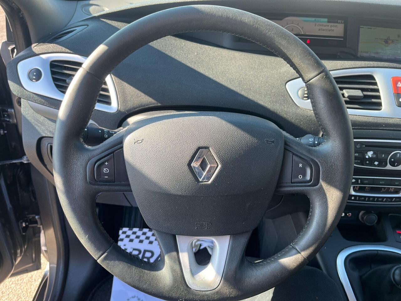 Renault Scenic X Mood 1.5 dCi 110CV Dynamique 2010