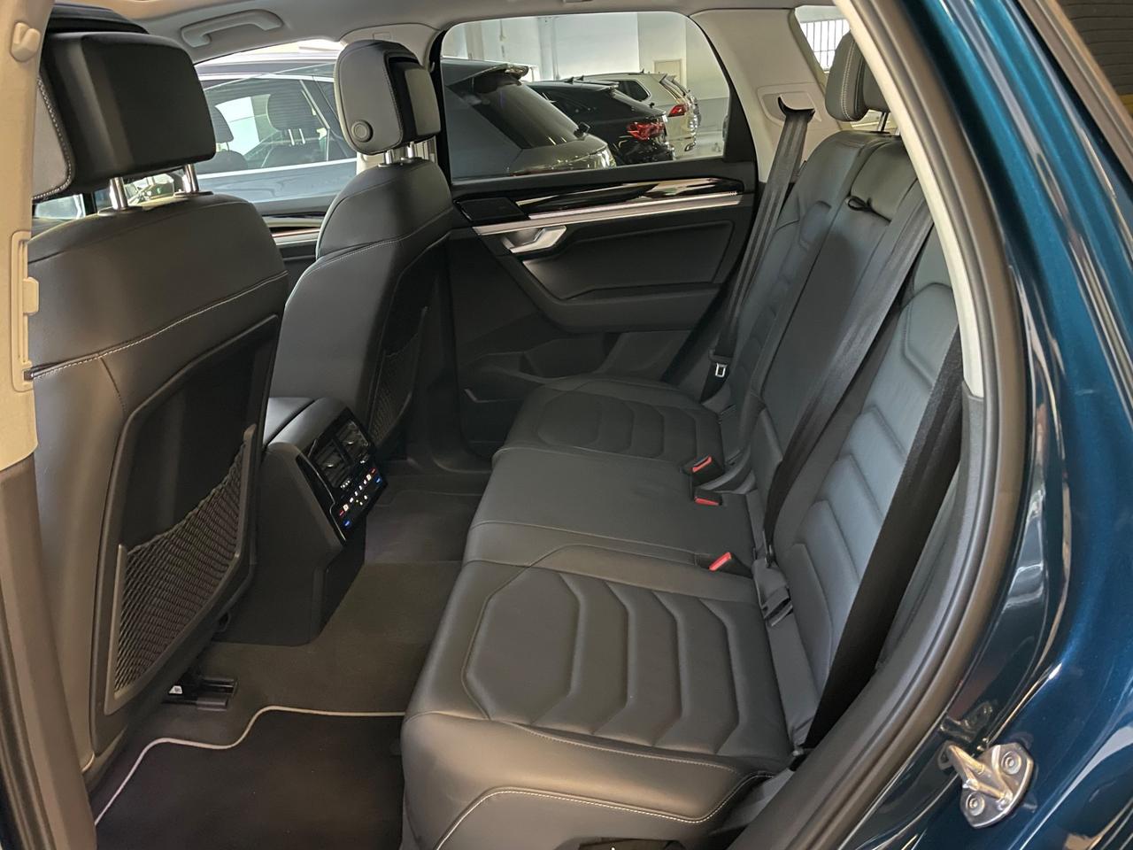 Volkswagen Touareg 3.0 V6 TDI 286 CV SCR Advanced Tetto